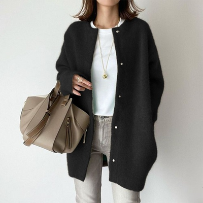 Sophie – Elegant Cashmere Cardigan