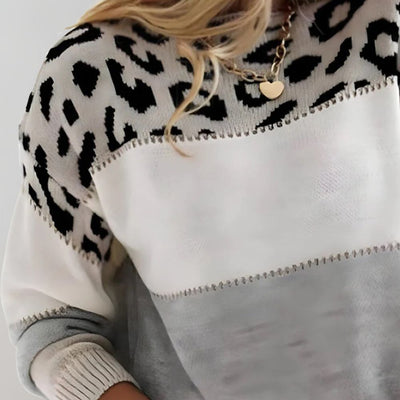 Laura™ | Casual Sweater with Leopard Design