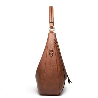 Classic Minerva Versatility | Vintage Bag