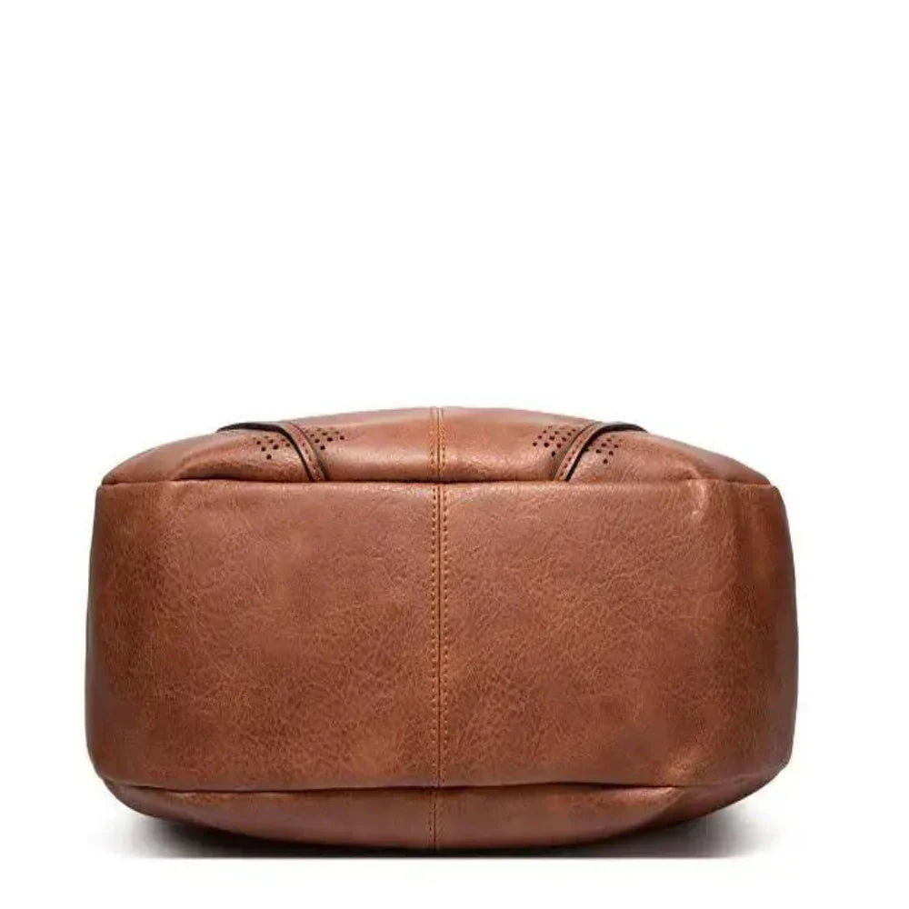 Classic Minerva Versatility | Vintage Bag
