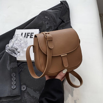 Retro Shoulder Bag Amelia