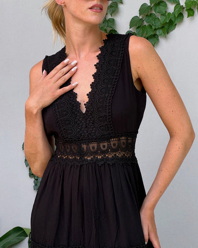 Ninfea™ | Sleeveless Boho-Style Midi Dress with Lace Details